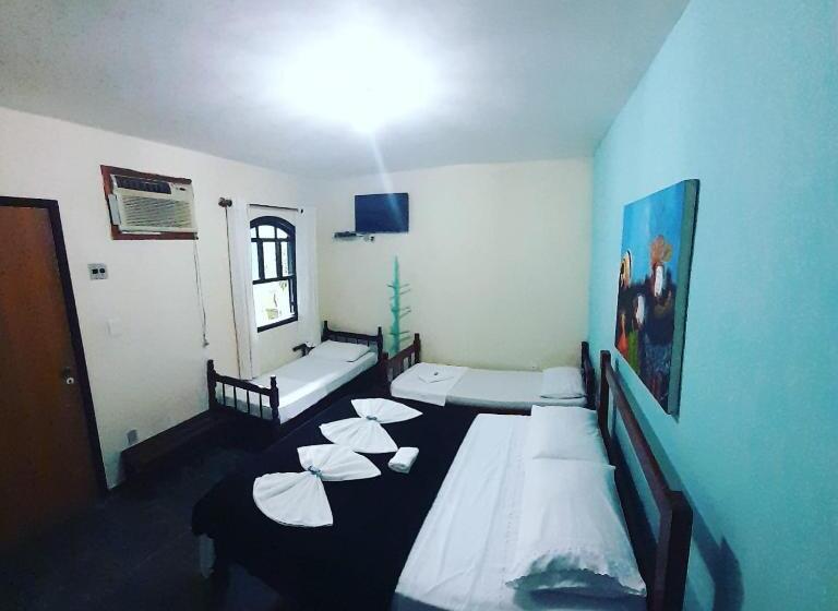 پانسیون Pousada Cavalo Marinho