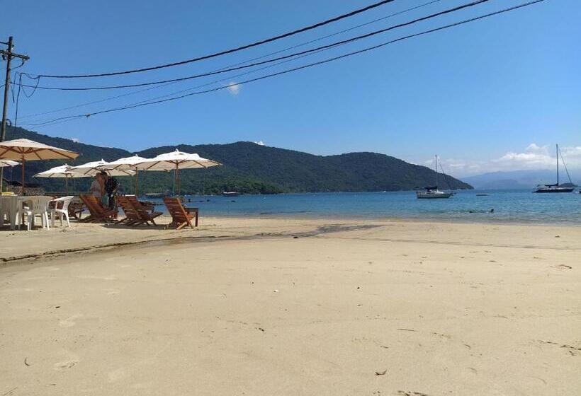 پانسیون Pousada Cavalo Marinho