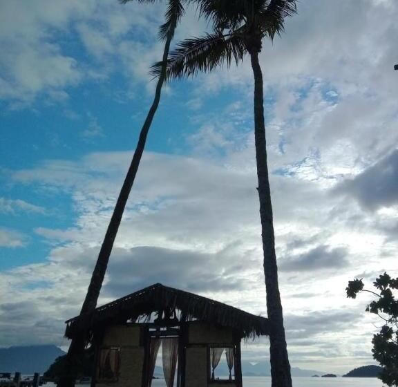 پانسیون Pousada Cavalo Marinho