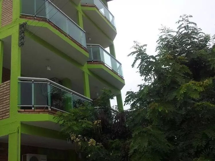 Majatalo Pousada Verdes Mares