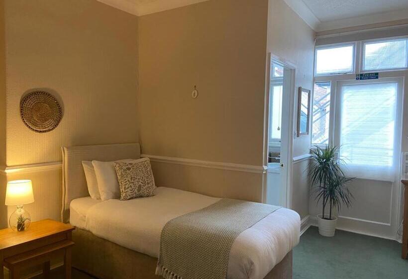 膳宿费 Seren Villa