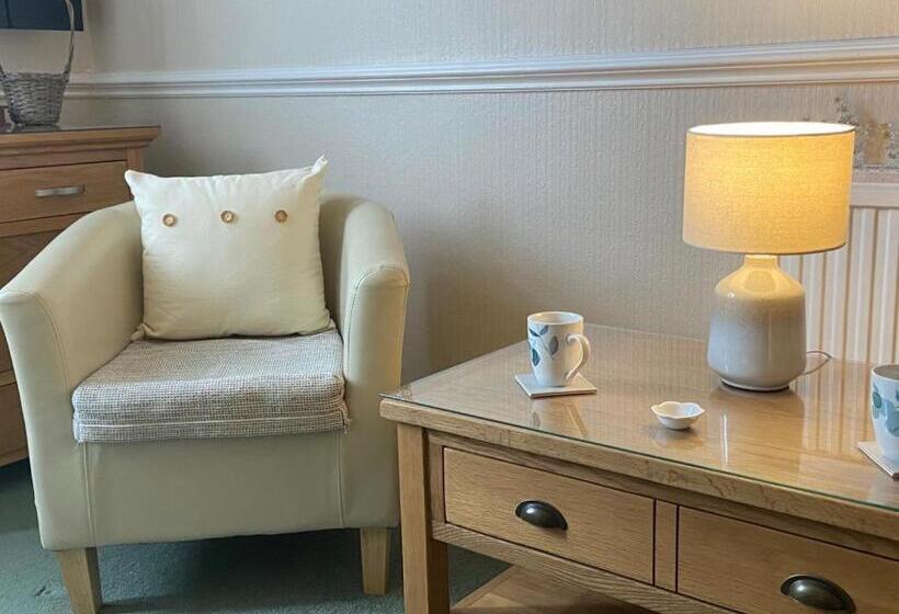 膳宿费 Seren Villa