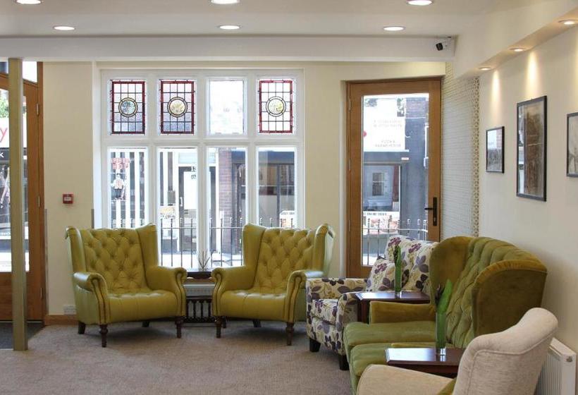 بنسيون The Ormonde Guesthouse