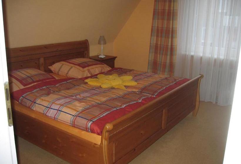 Pension & Ferienhaus Latröpchen