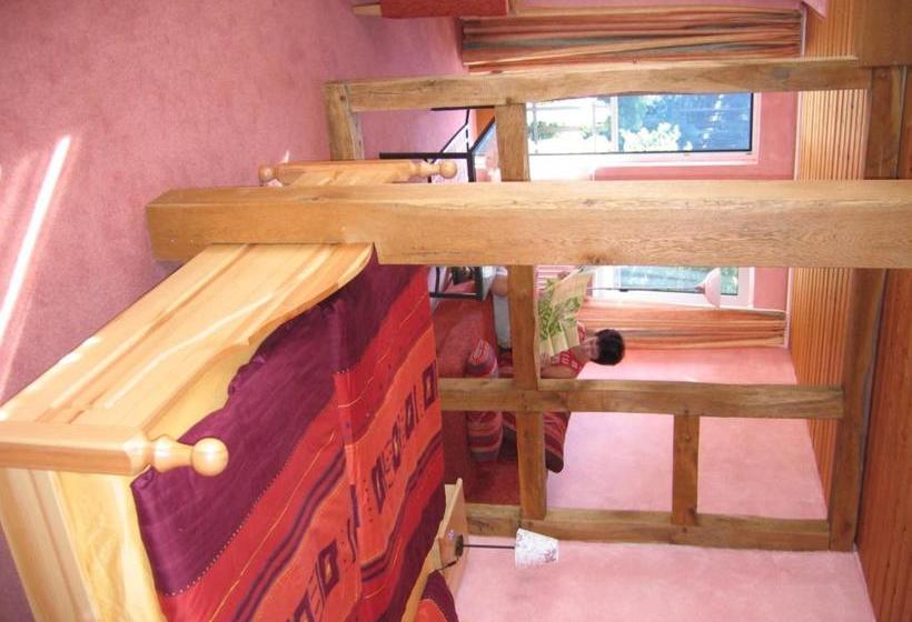 Pension & Ferienhaus Latröpchen