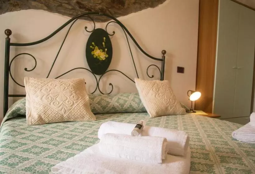 هتل Agriturismo Finagliosu