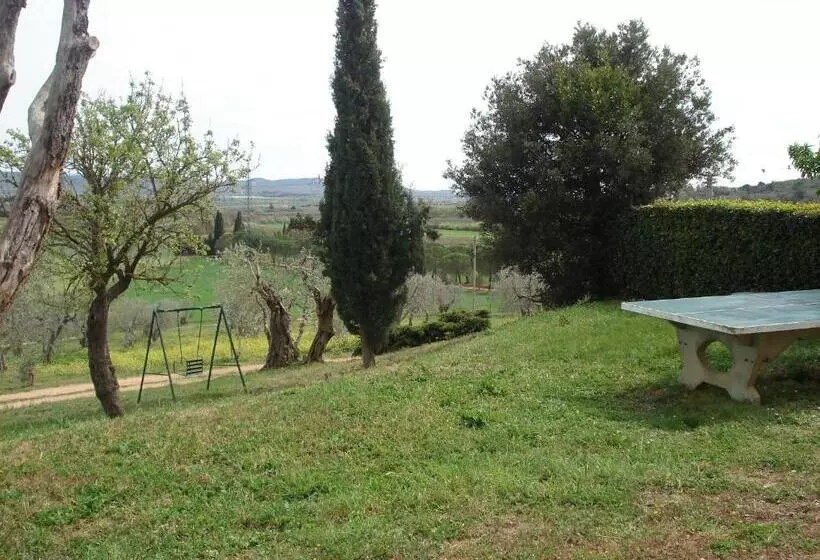 Hotelli Agriturismo La Fontanella & Glamping