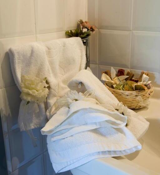 فندق Agriturismo Rimaggiori Relaxing Country Home