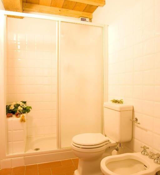 فندق Agriturismo Rimaggiori Relaxing Country Home