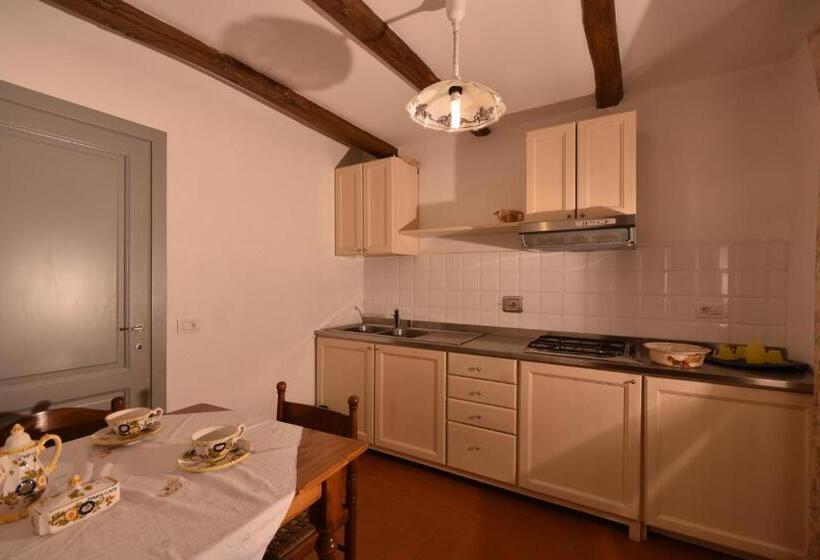 فندق Agriturismo Rimaggiori Relaxing Country Home