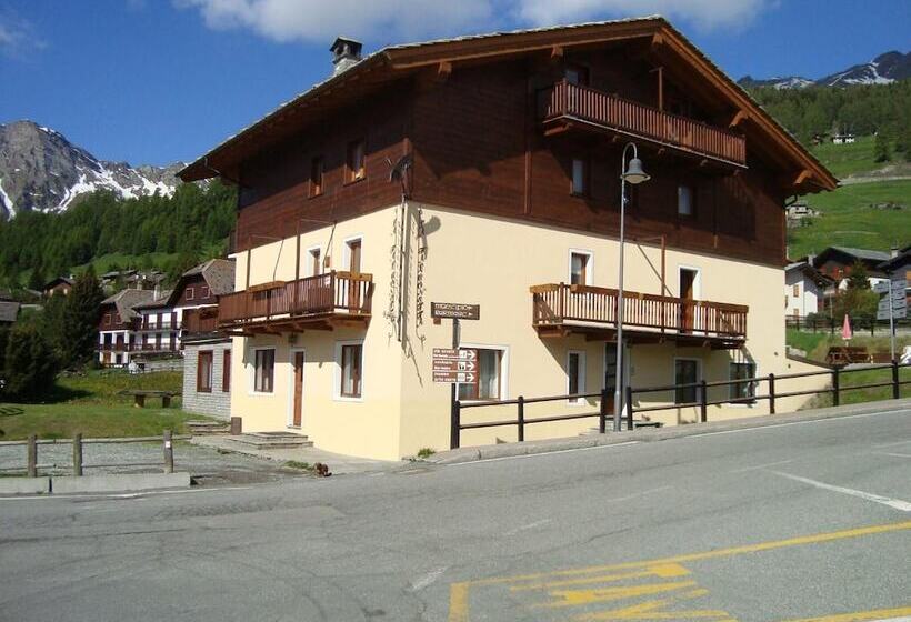 פנסיון Affittacamere La Falconetta