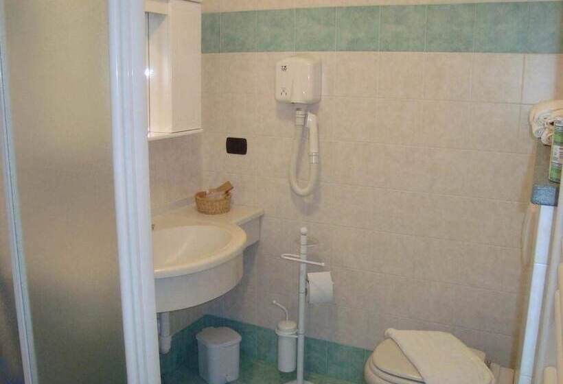 פנסיון Affittacamere La Falconetta