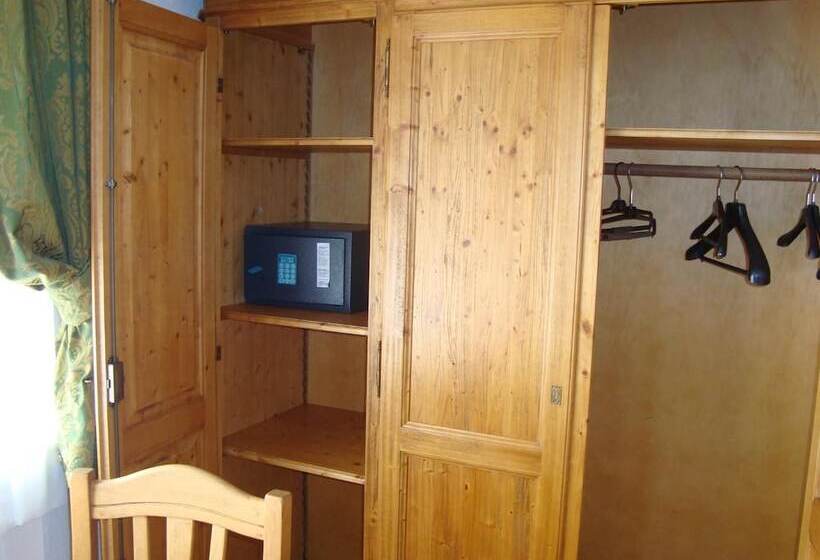 פנסיון Affittacamere La Falconetta