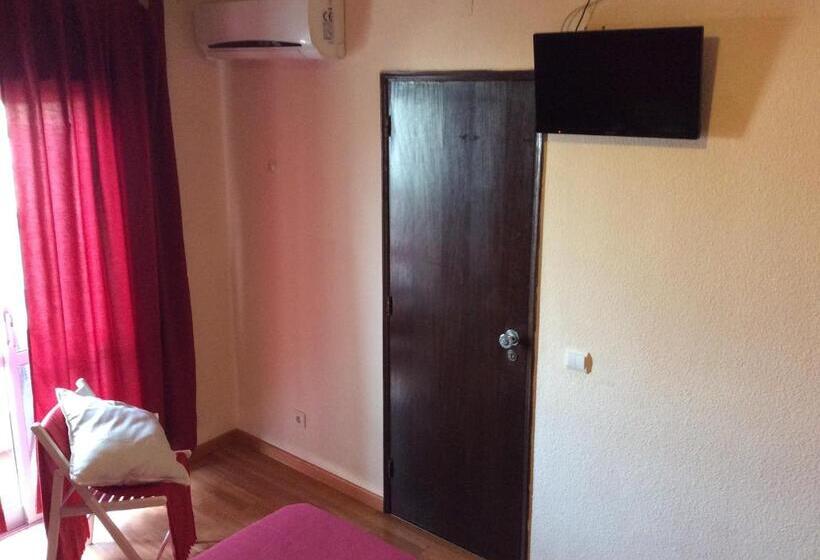 پانسیون Guesthouse Rsa By Umbral