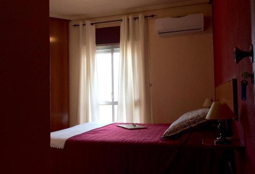 پانسیون Guesthouse Rsa By Umbral