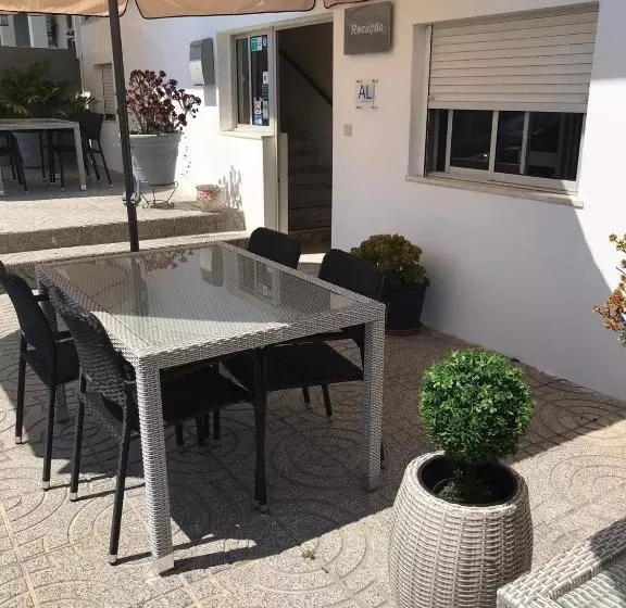 Majatalo Guesthouse Rsa By Umbral