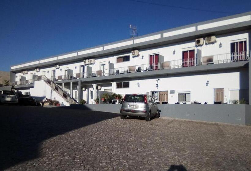 پانسیون Guesthouse Rsa By Umbral