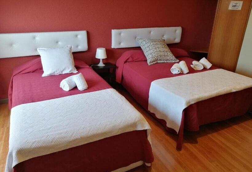 پانسیون Guesthouse Rsa By Umbral