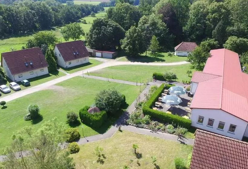 Majatalo Zum Schlossgarten