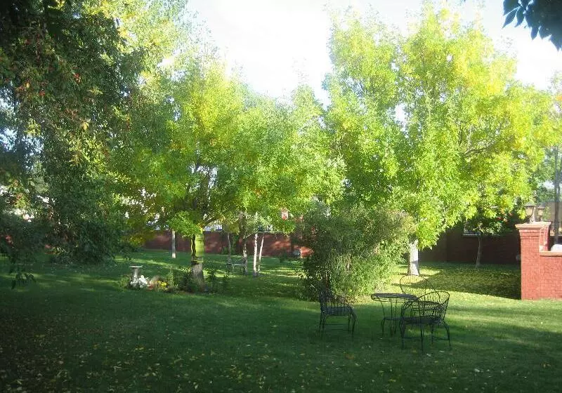 Retkeilymaja Chamberlin Inn