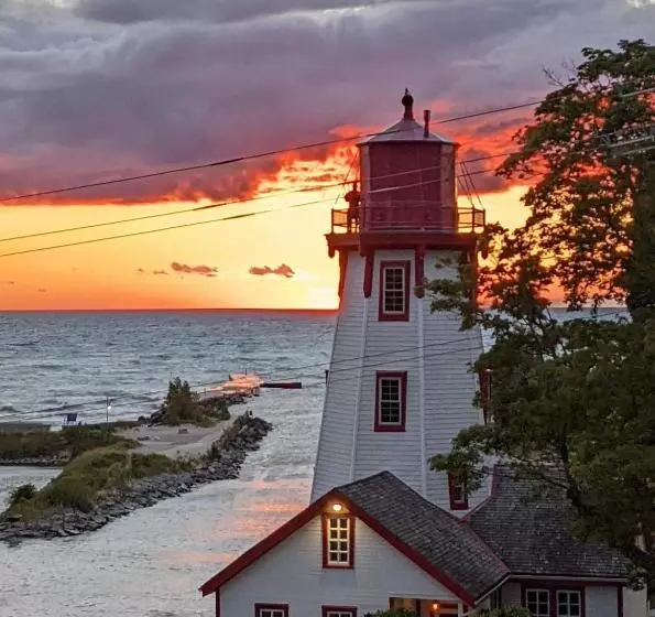 Retkeilymaja Inn At The Harbour