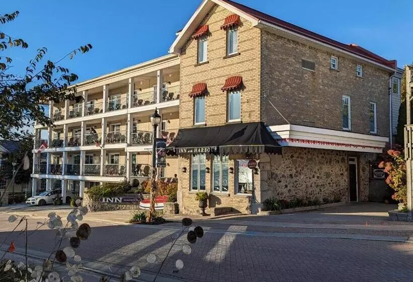 Retkeilymaja Inn At The Harbour