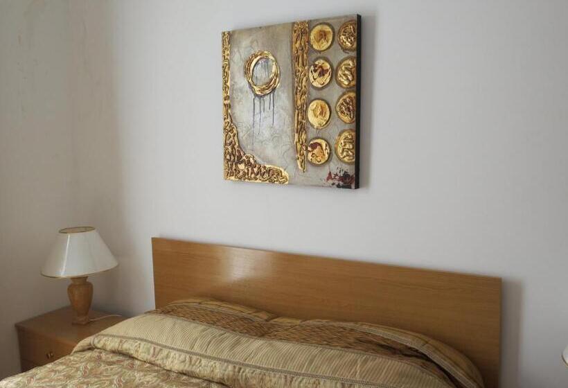 بنسيون Alojamento Cesarini