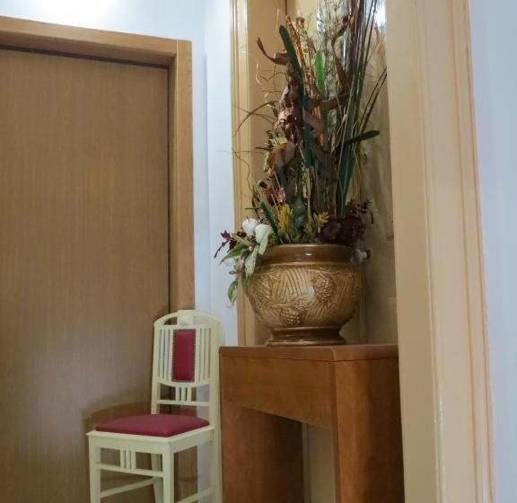 بنسيون Alojamento Cesarini