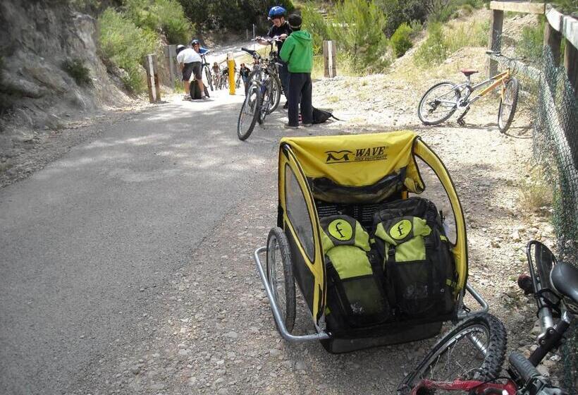 بنسيون Antiga Estació De Benifallet