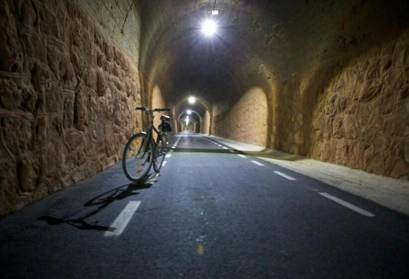 بنسيون Antiga Estació De Benifallet