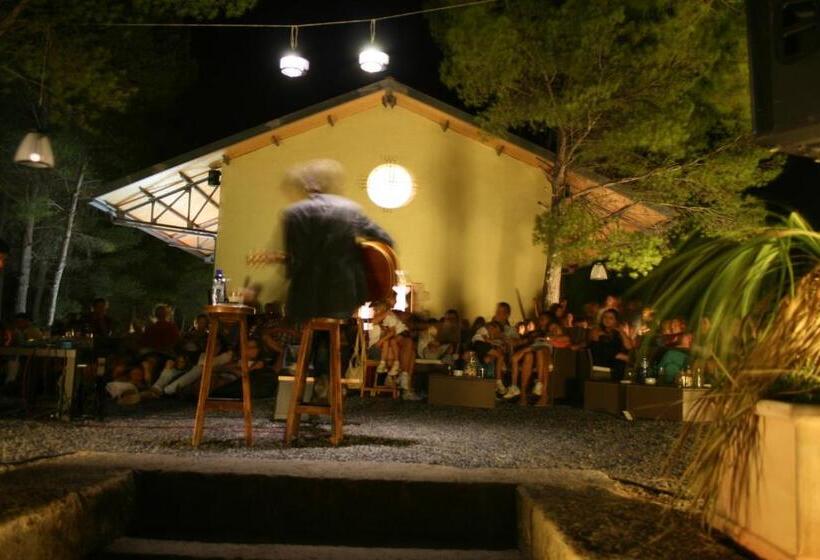 بنسيون Antiga Estació De Benifallet