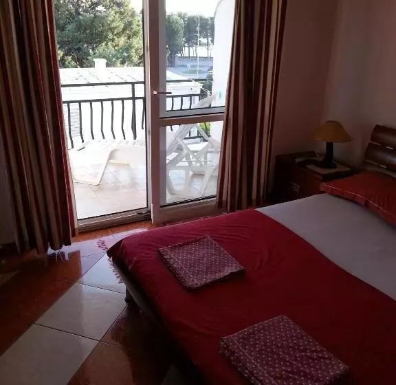 Majatalo Apartments Stevo Nikočević