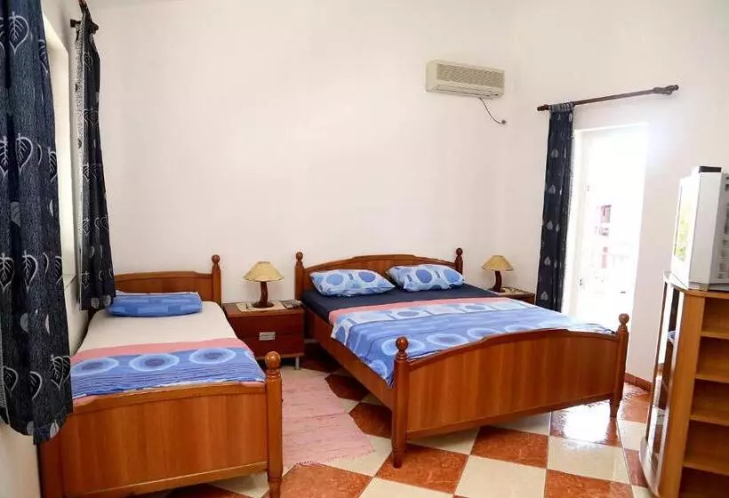 Majatalo Apartments Stevo Nikočević