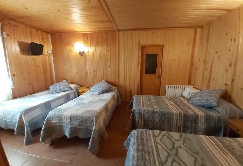 פנסיון Casa Peret De Pereto