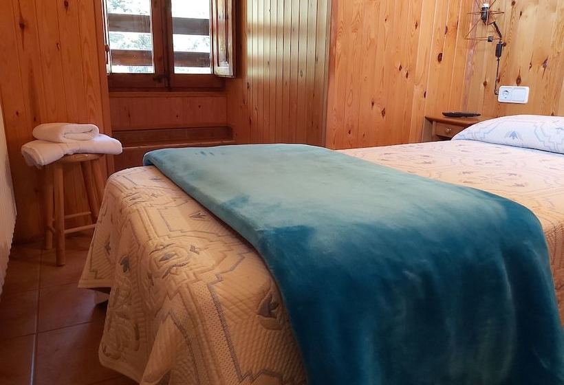 פנסיון Casa Peret De Pereto