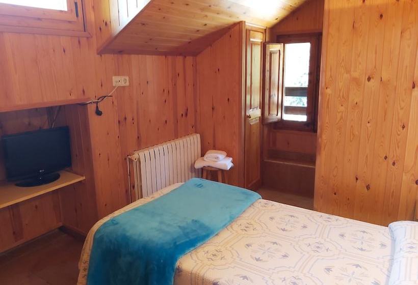 פנסיון Casa Peret De Pereto