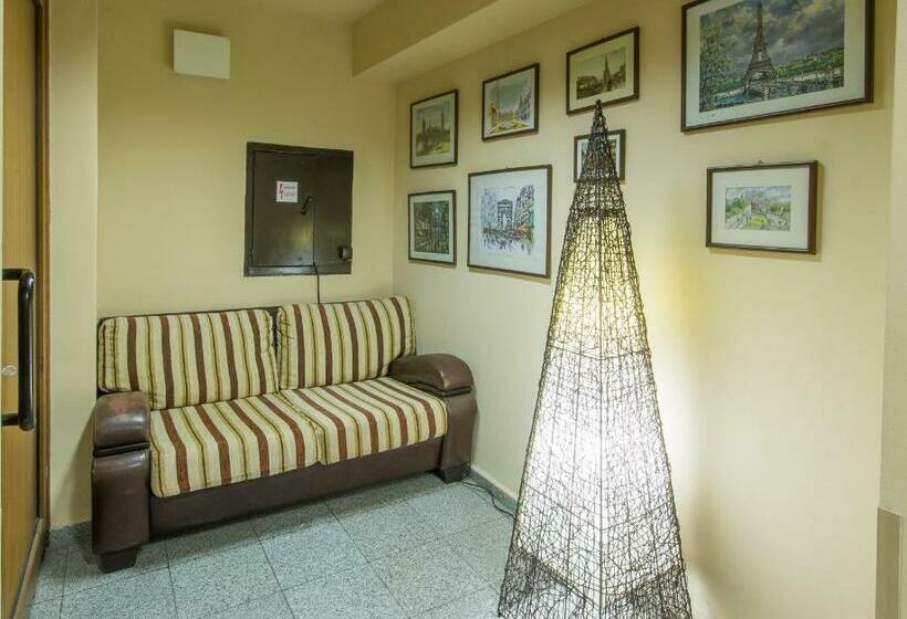 פנסיון Guest House La Casa