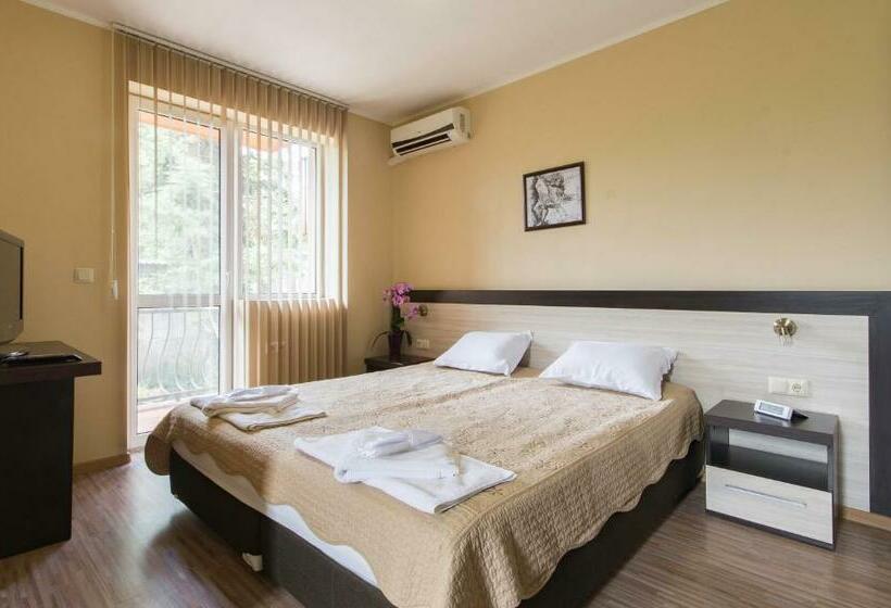 פנסיון Guest House La Casa