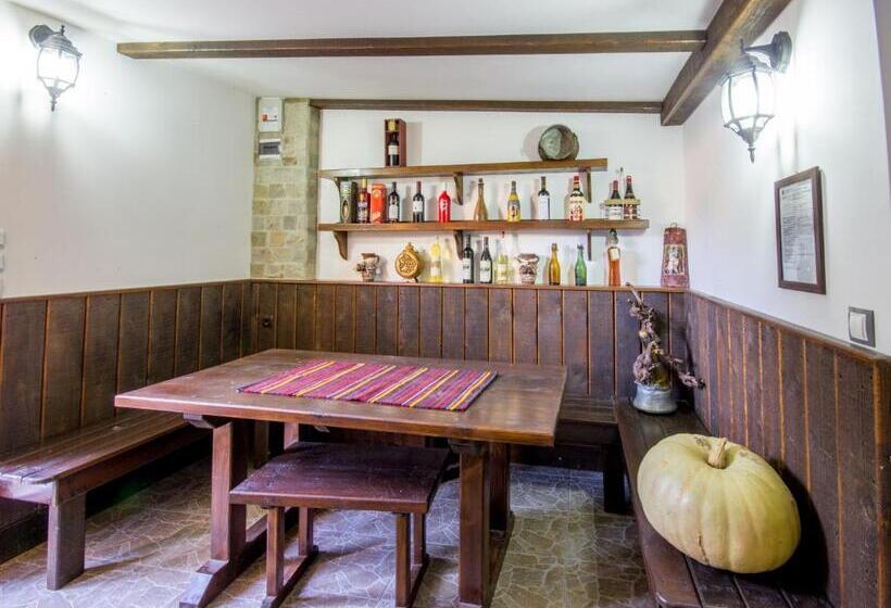 פנסיון Guest House La Casa