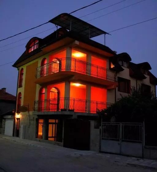 ペンション Guest House Stelia