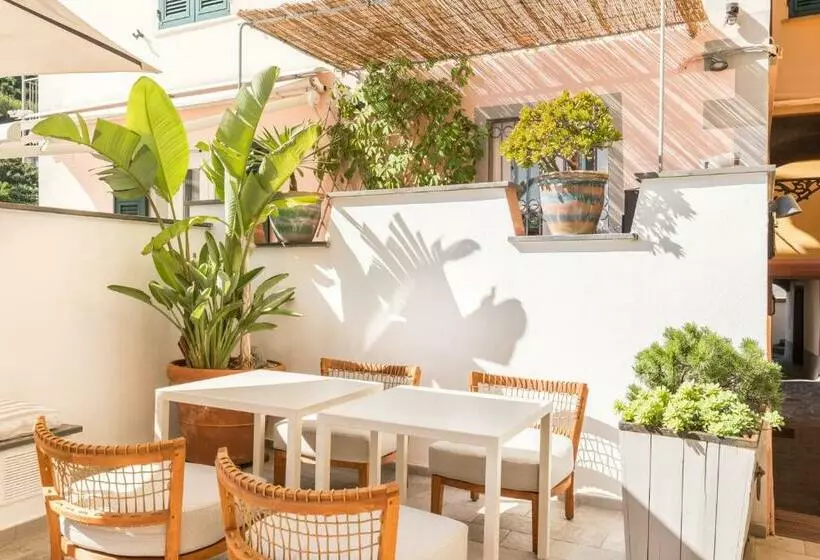 ペンション La Torretta Lodge