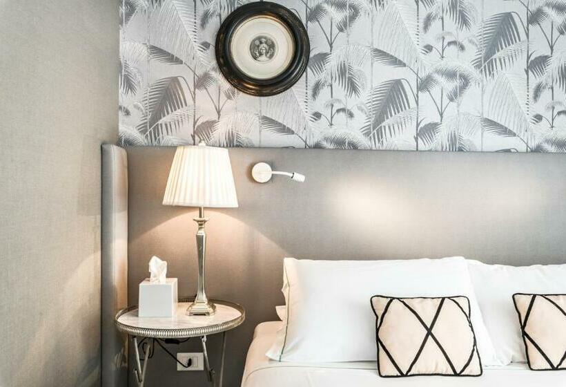 بنسيون La Torretta Lodge