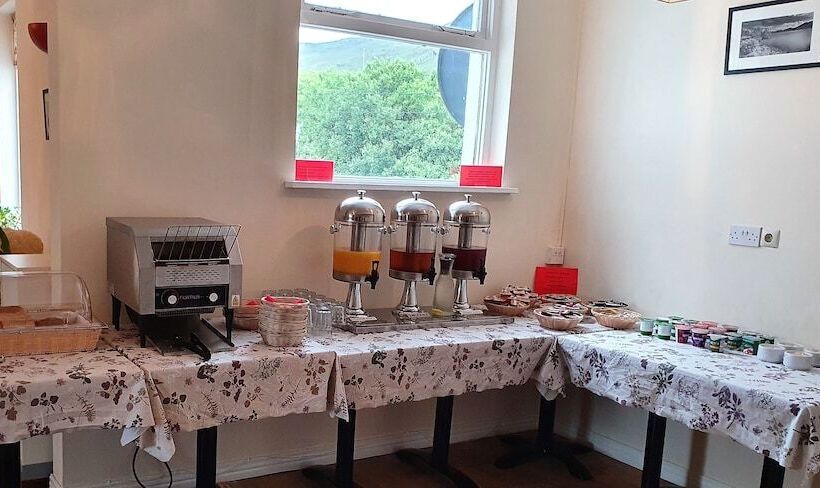 بنسيون Portfinn Lodge