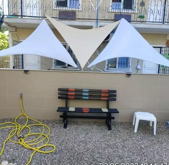 Majatalo Tourist Paradis Costinesti