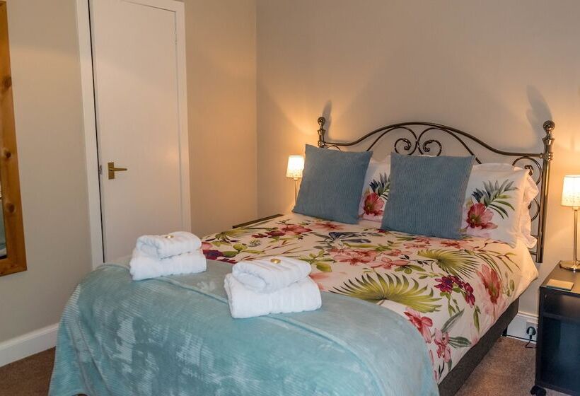 Pension The Tregortha B&b