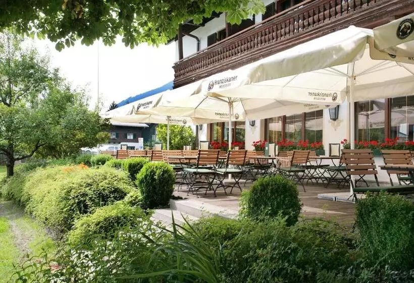 Retkeilymaja Gasthof Zur Post