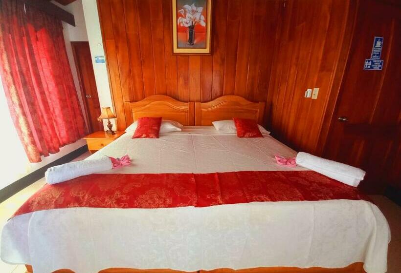 فندق صغير Sula Sula