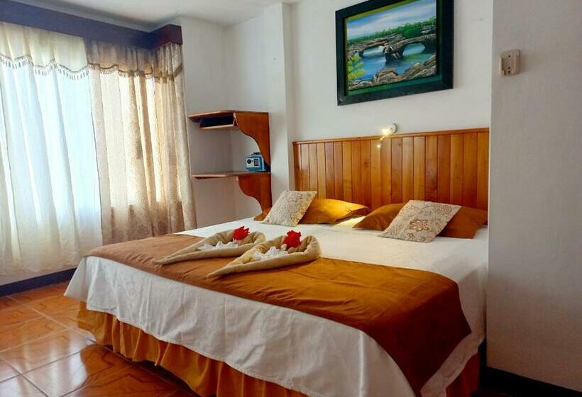 فندق صغير Sula Sula