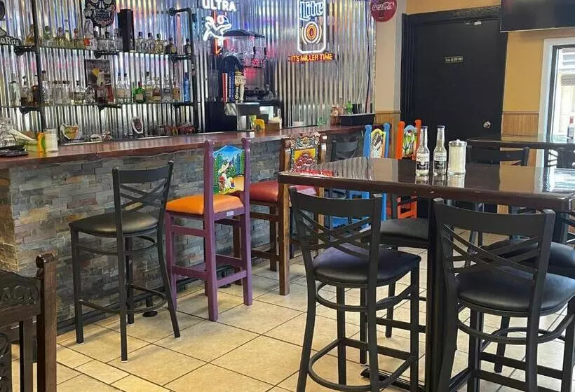 Retkeilymaja Lufkin Inn