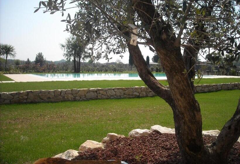 هتل Agriturismo Le Campagnole